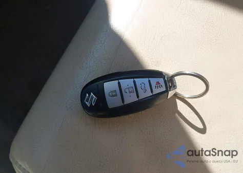 2010 Suzuki Kizashi Se из США, поврежденный, VIN JS2RE9A31A6100375